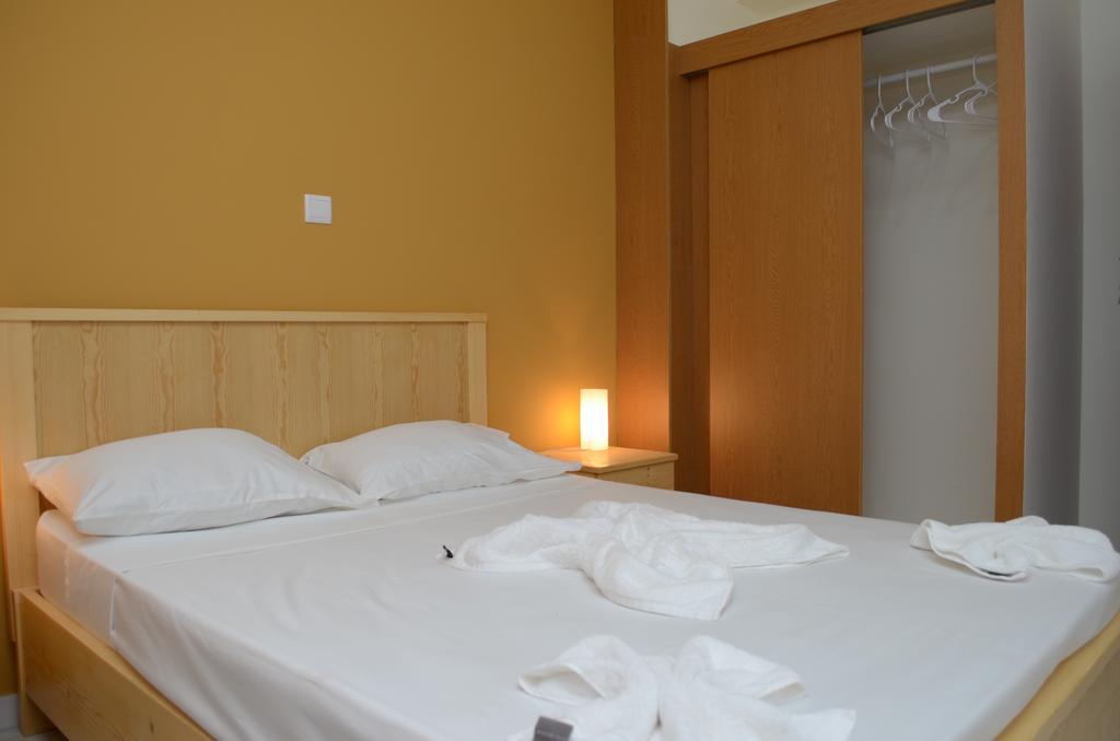 Lt Aparthotel Praia Room photo